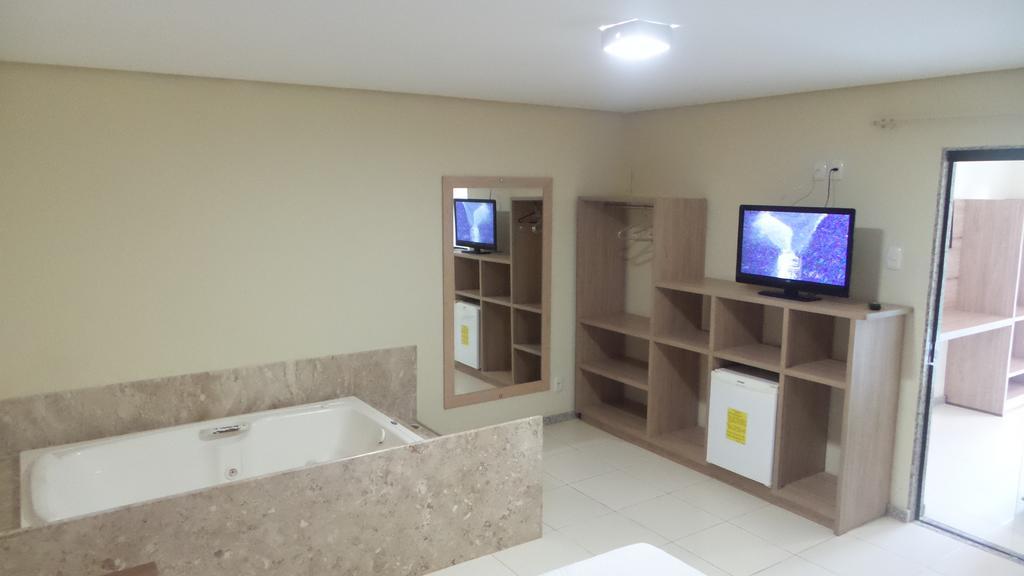 Porto Bali Hotel 산타 크루스 카브랄리아 객실 사진